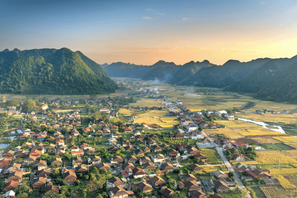 CAO BANG JEEP TOUR 2 DAYS 1 NIGHT